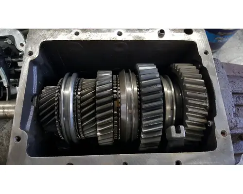 New Process/New Venture NV4500 Transmission Assembly