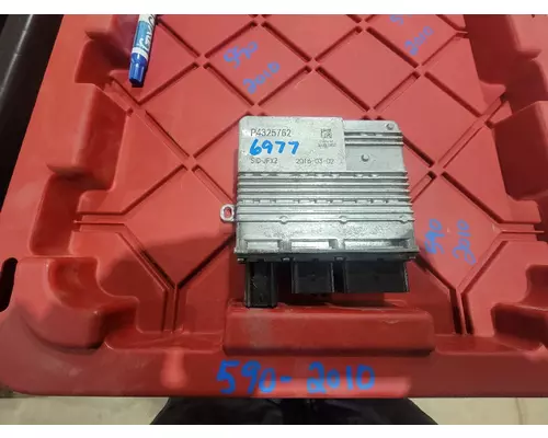 ECM NISSAN  Crest Truck Parts