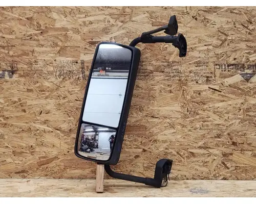 Mirror (Side View) Not Available N/A Complete Recycling Group LLC