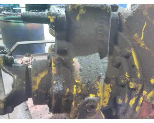 OSHKOSH 18000 TRANSFER CASE ASSEMBLY
