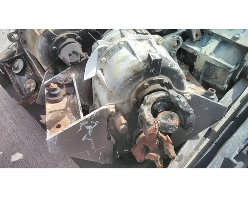 OSHKOSH 2063870 TRANSFER CASE ASSEMBLY