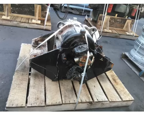 OSHKOSH 21000 TRANSFER CASE ASSEMBLY