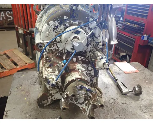 OSHKOSH 21000 Transfer Case Assembly