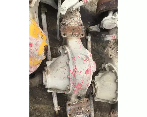 OSHKOSH 23.121 AXLE ASSEMBLY, FRONT (DRIVING)