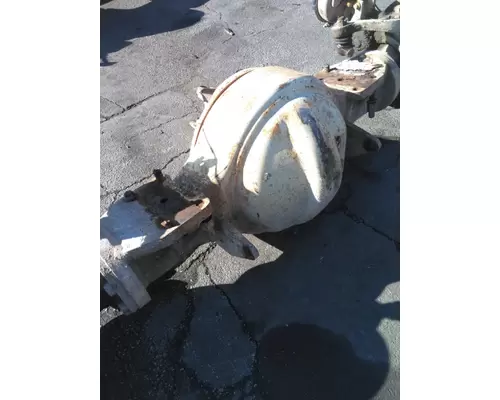 OSHKOSH 23.137 AXLE ASSEMBLY, FRONT (DRIVING)