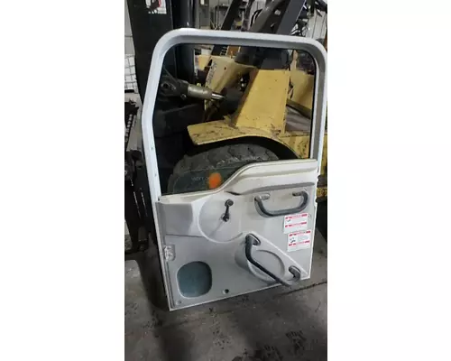 OSHKOSH F-SERIES Door Assembly, Front