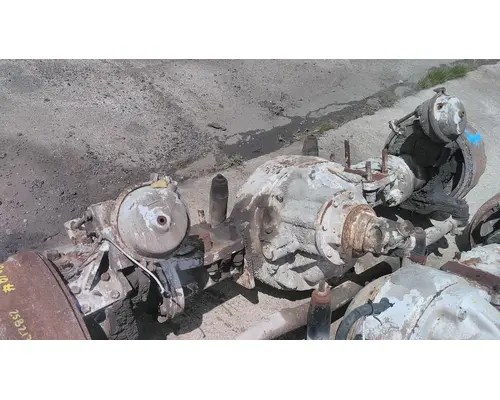 OSHKOSH RS23160 AXLE ASSEMBLY, FRONT (DRIVING)