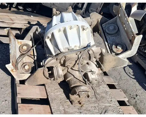 OSHKOSH  Transfer Case Assembly