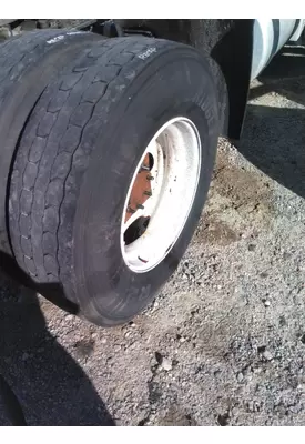 OTHER 10R22.5 TIRE