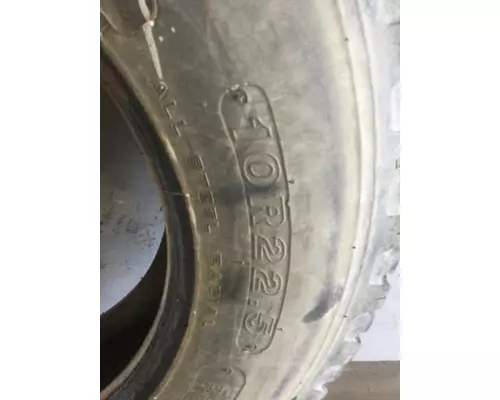 OTHER 10R22.5 TIRE