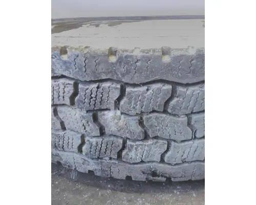 OTHER 11R22.5 TIRE