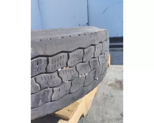 OTHER 11R22.5 TIRE