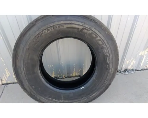 OTHER 11R22.5 TIRE