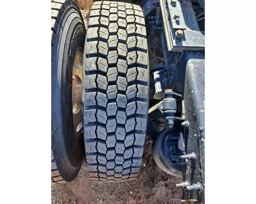 OTHER 11R22.5 TIRE