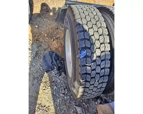 OTHER 11R22.5 TIRE