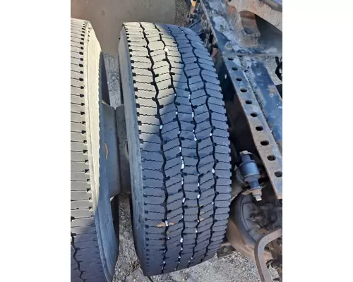 OTHER 11R22.5 TIRE