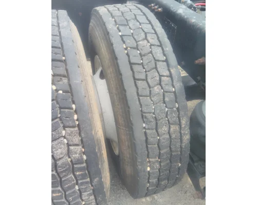 OTHER 11R22.5 TIRE