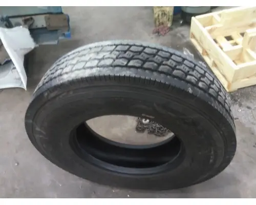 OTHER 11R22.5 TIRE