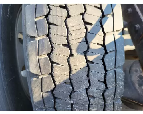 OTHER 11R22.5 TIRE