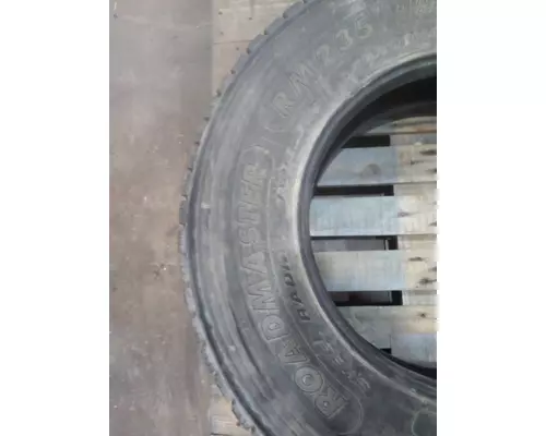 OTHER 11R22.5 TIRE