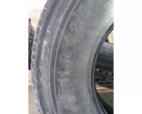 OTHER 11R22.5 TIRE