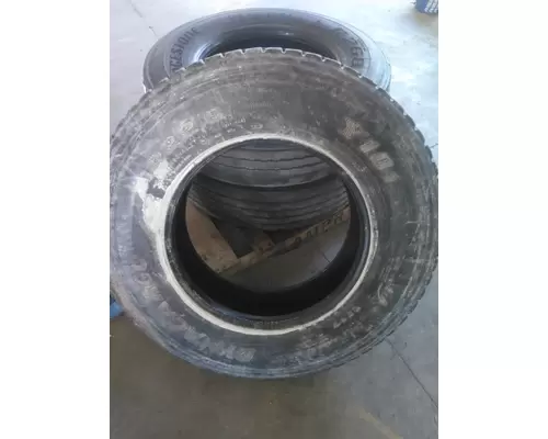 OTHER 11R22.5 TIRE