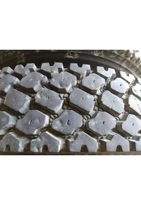 OTHER 11R24.5 TIRE
