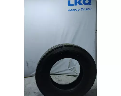 OTHER 11R24.5 TIRE