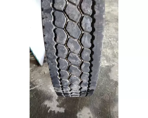 OTHER 11R24.5 TIRE
