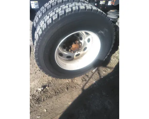 OTHER 11R24.5 TIRE