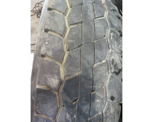 OTHER 11R24.5 TIRE