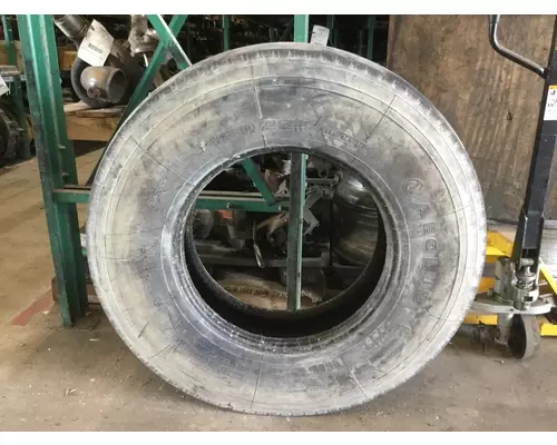 OTHER 12R22.5 TIRE