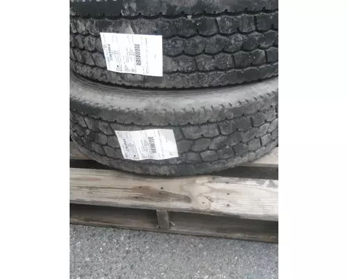 OTHER 275/80R22.5 TIRE