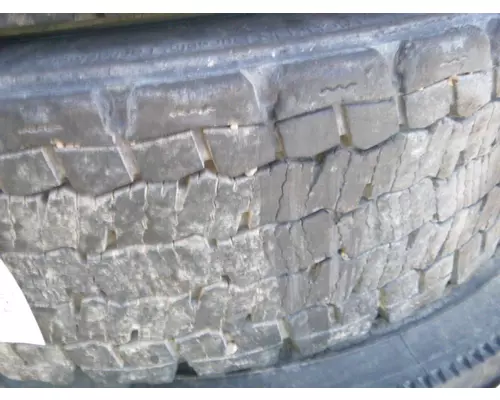 OTHER 275/80R22.5 TIRE