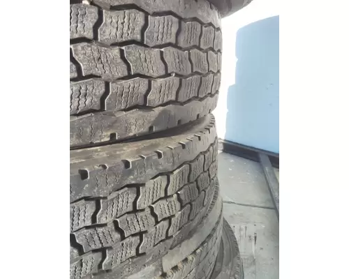 OTHER 275/80R22.5 TIRE