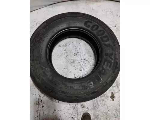 OTHER 275/80R22.5 TIRE