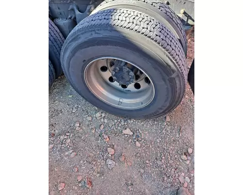 OTHER 275/80R22.5 TIRE