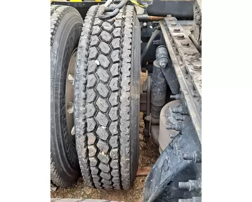 OTHER 275/80R22.5 TIRE