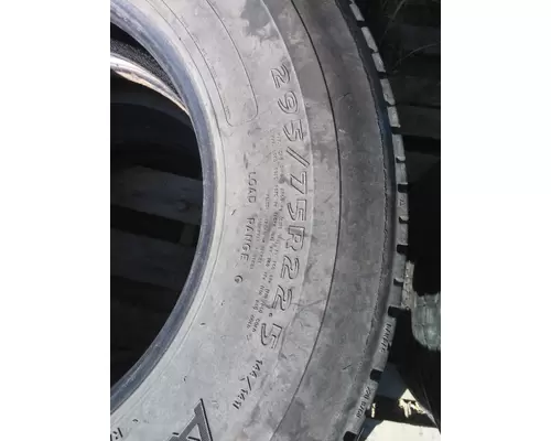 OTHER 275/80R22.5 TIRE