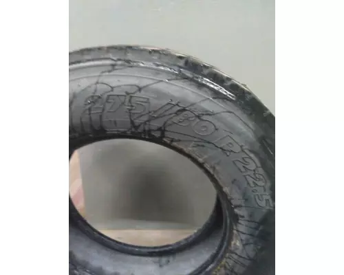 OTHER 275/80R22.5 TIRE