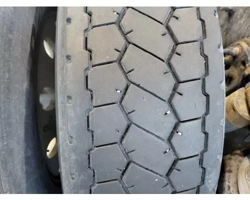 OTHER 275/80R22.5 TIRE