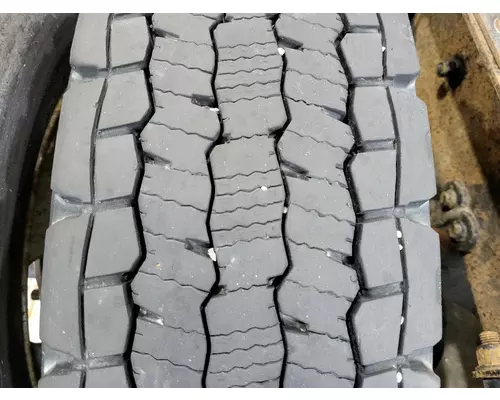 OTHER 275/80R22.5 TIRE