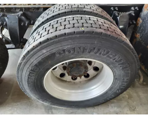 OTHER 275/80R22.5 TIRE