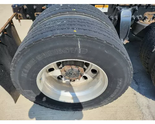 OTHER 275/80R22.5 TIRE