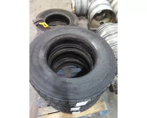 OTHER 275/80R22.5 TIRE