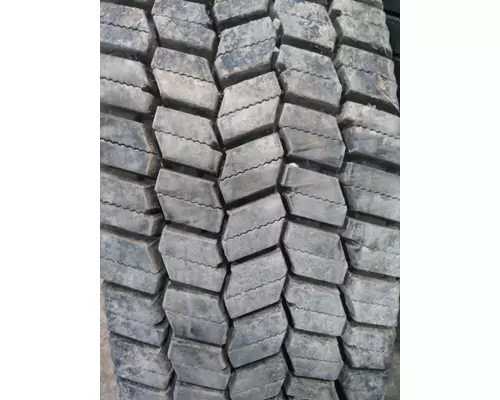 OTHER 275/80R22.5 TIRE