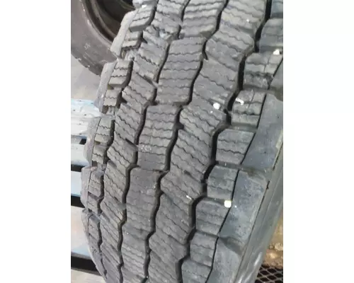 OTHER 275/80R22.5 TIRE