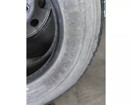 OTHER 275/80R22.5 TIRE