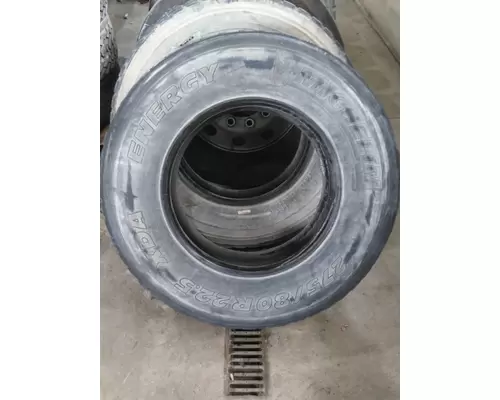 OTHER 275/80R22.5 TIRE