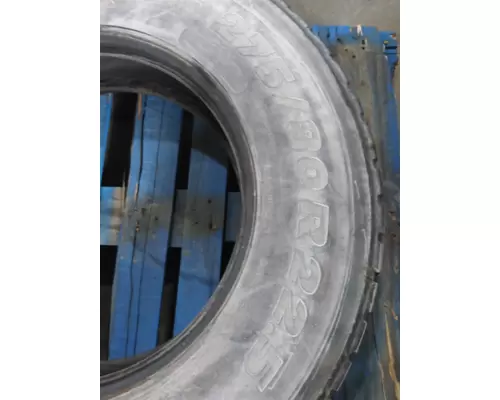 OTHER 275/80R22.5 TIRE